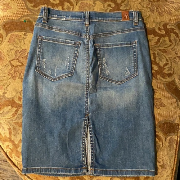 Sneak Peek Jean Pencil Skirt - Picture 2 of 5